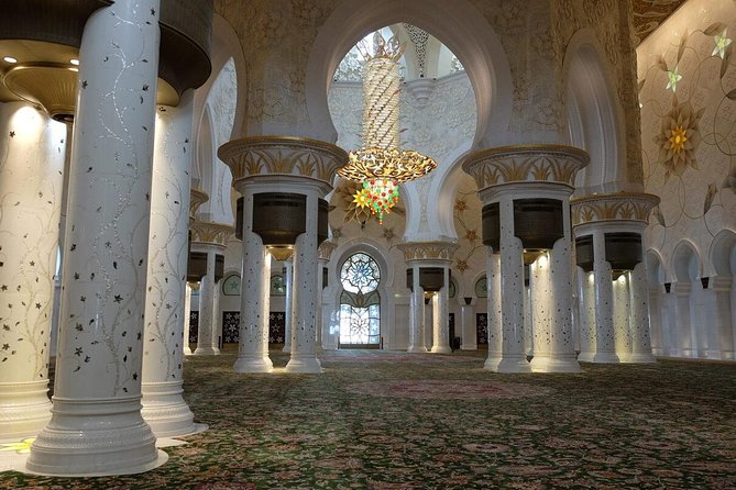 Private Abu Dhabi Sheikh zayed mosque with Louver Museum & Emirates Place Tea - Who will get the most from this experience
