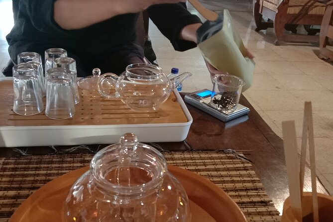 Private Half-Day Tea Village Discovery with lunch in Yogyakarta - What the private format changes