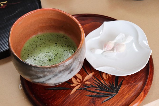 Private Kyoto Sushi Cooking Class & Tea Ceremony with Emika - Choosing between sushi and Kyoto Obanzai
