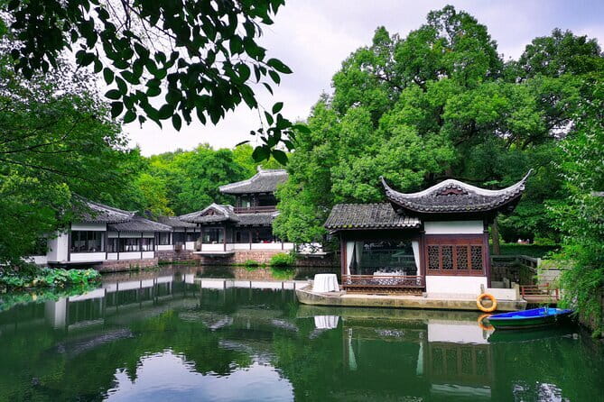 Private Tour Hangzhou West Lake and Tea Fields Discovery - Tea terraces and village life in Meijiawu