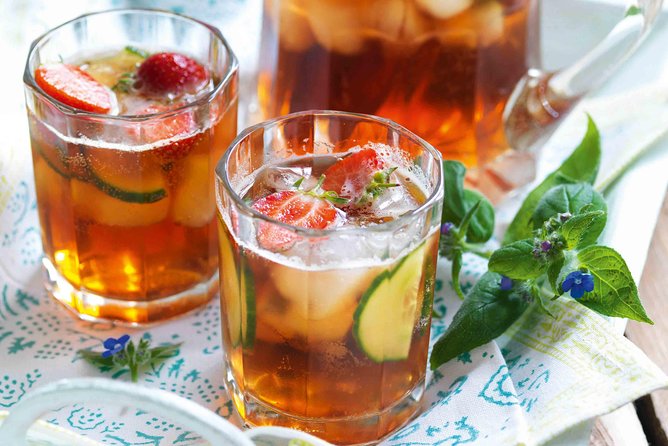 Private Tour: Royal High Tea At Kensington Palace Gardens - Italian Gardens, marble details, and the Round Pond
