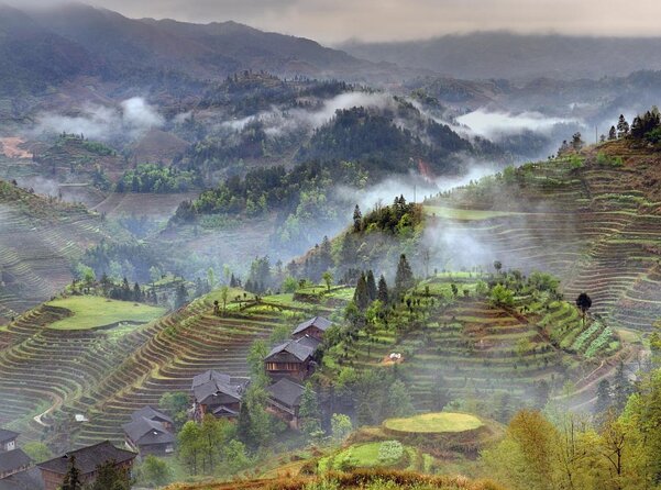 Private Tour: Yao Mountain and Tea Plantation from Guilin - Riding the chairlift up Yao Mountain