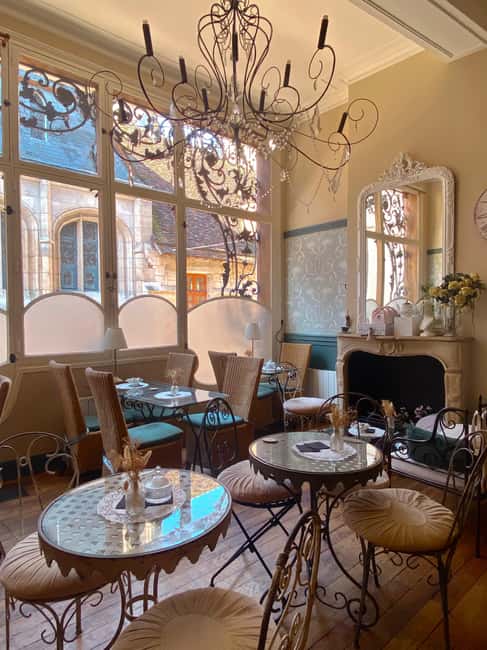 Rouen: French-style tea time at Dame Cakes - Why the small group size matters