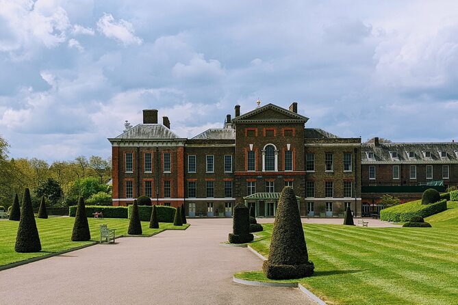 Royal Afternoon Tea & Walk at Kensington Palace - Learning how afternoon tea became a British custom