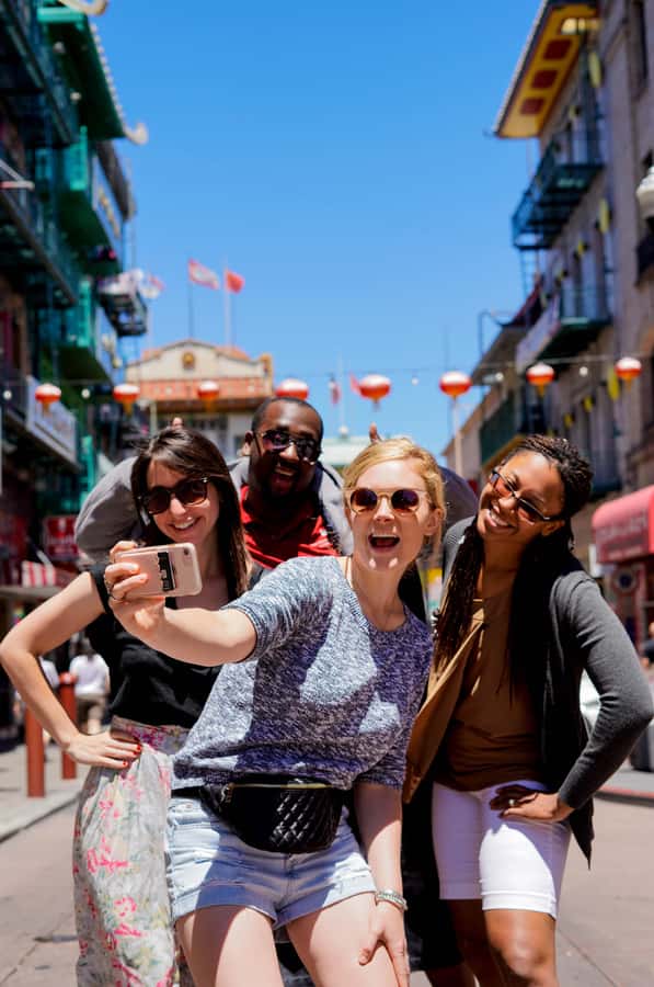 San Francisco: Chinatown Dim Sum and Tea Tour - A Fortune Cookie Factory with a San Francisco Claim