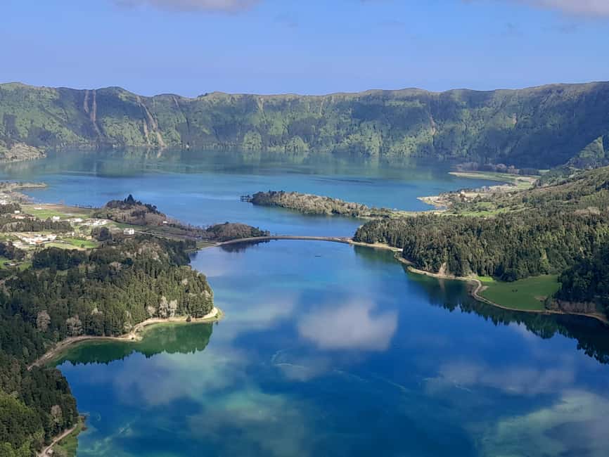 São Miguel: 2-Day Island Tour, Tea & Pineapple Plantation - Trying cozido das Furnas