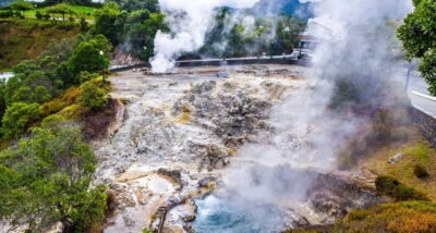 São Miguel: Furnas Volcano & Tea Plantation Tour with Lunch
