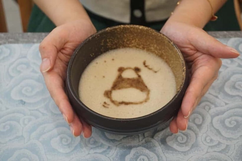 Shanghai: Song Dynasty Tea Ceremony Experience - Learning to Whisk Powdered Tea