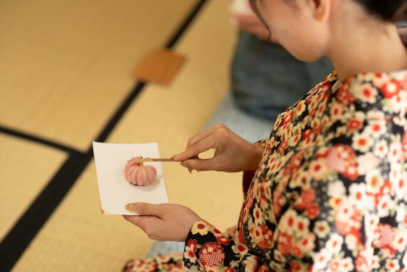 Sheraton Miyako Hotel Osaka: Tea Ceremony with Kimono Rental - Key details before you book