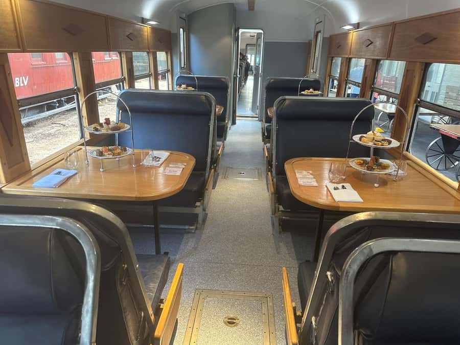 Sunshine Coast:Silver Bullet High Tea at Mary Valley Rattler - Is $84 good value?