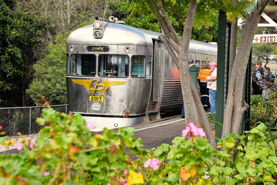 Sunshine Coast:Silver Bullet High Tea at Mary Valley Rattler - Riding the Silver Bullet Railmotor for 55 minutes