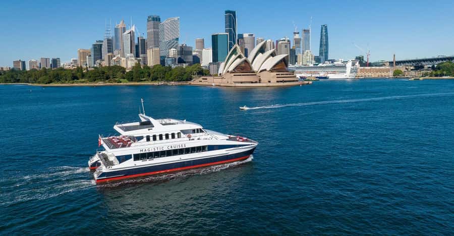 Sydney: Devonshire Tea Harbour Cruise with Live Commentary - Scones first, harbour views second