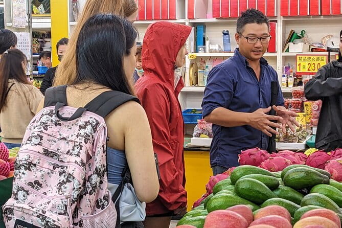 Taipei Fresh Market Tour and Colorful Bubble Tea Making - Timing, meeting point, and group size