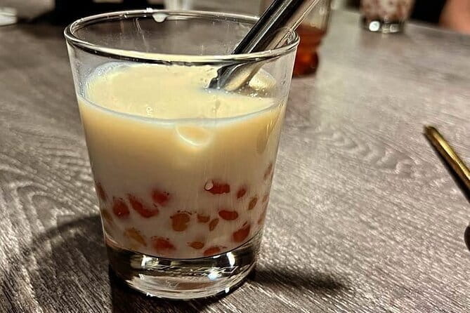 Taipei Fresh Market Tour and Colorful Bubble Tea Making - Returning to the cooking studio