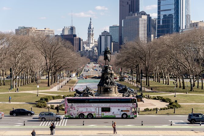 Tea Around Town: A Charming Tea Experience in Philadelphia - The live hosts can shape the whole ride