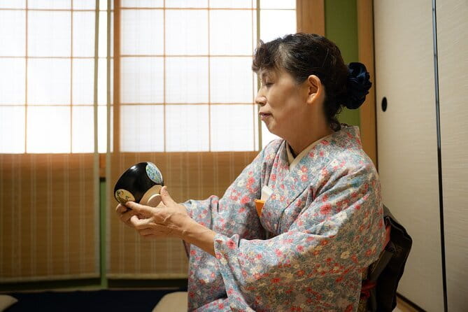 Tea Ceremony Experience in Kyoto - A calm introduction to Kyoto tea culture