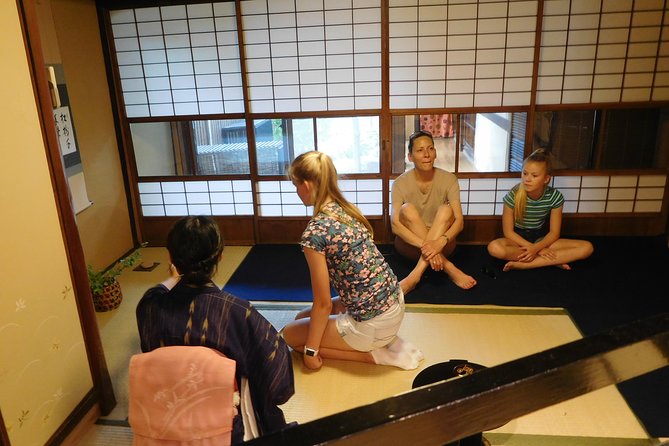 Tea Ceremony Experience in Traditional Kyoto Townhouse - Watching the tea ceremony from start to finish
