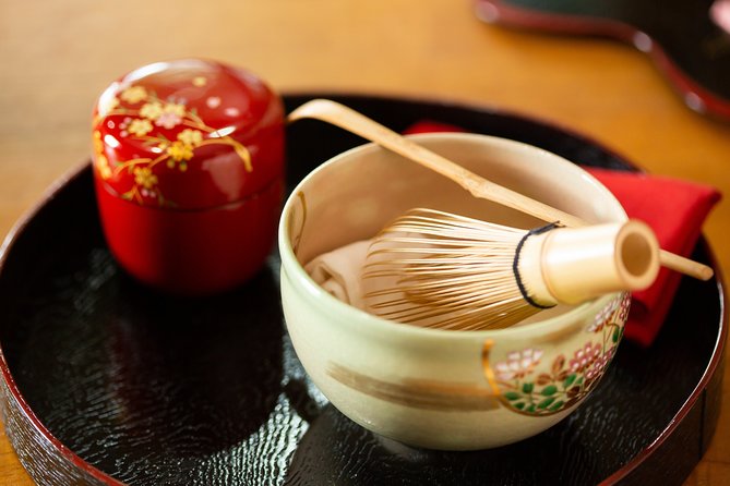 Tea ceremony experience with simple kimono in Okinawa - The Ryurei-style tables make the activity easier
