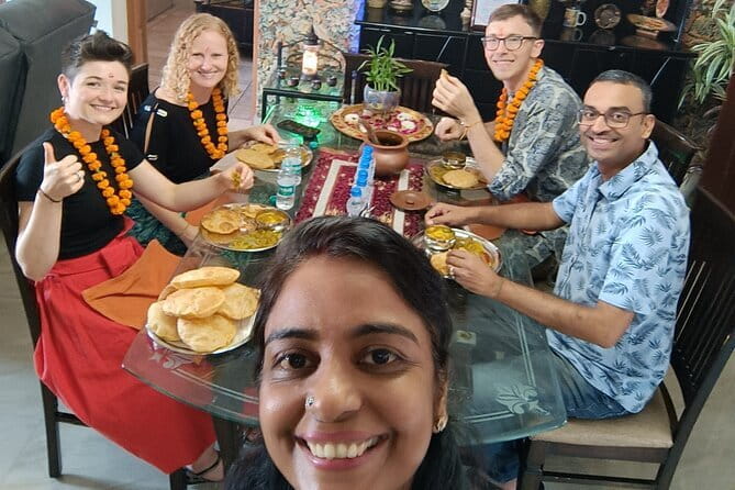 Tea Tasting Session at India's oldest tea boutique Sancha Tea/Aap Ki Pasand - Why the $7 price offers good value