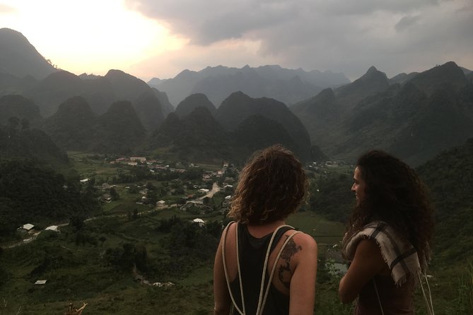 Tea Tour and Ha Giang Loop 4D/3N on Motorbikes - A local household gives Day 1 more meaning