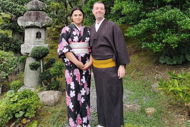 The Art of Mindful Living: Tea Ceremony in Kyoto - The garden adds calm and photo time