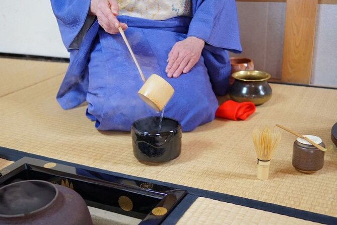Tokyo Tea Ceremony Class at a Traditional Tea Room - Making your own bowl of matcha