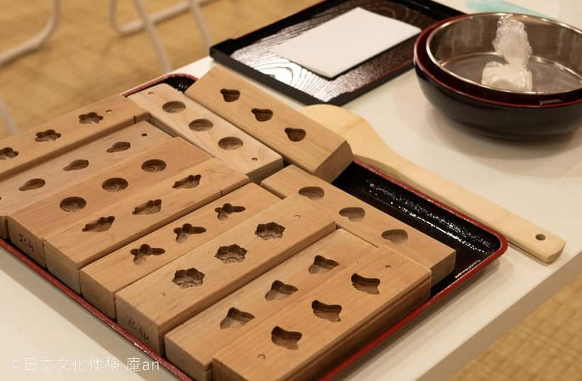 Tokyo: Two Types of Japanese Sweets Making and Tea Ceremony - The final photo and tasting period
