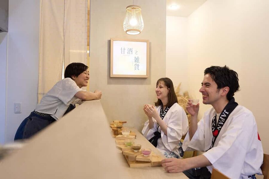 Tokyo Vegan Tour : Miso Making, Tea Ceremony, Rickshaw Ride - Starting at Daimon Station and settling into Minato