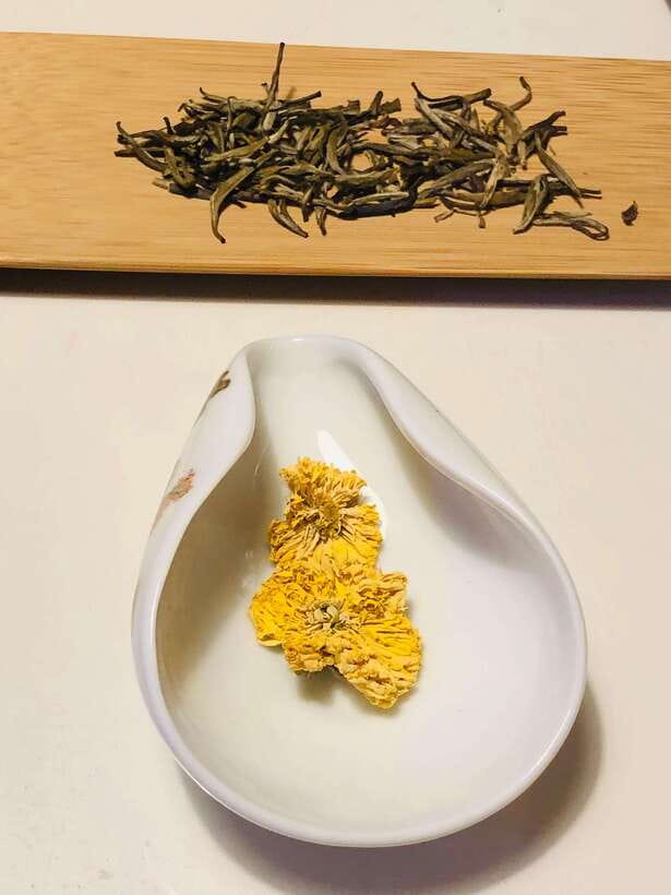 Traditional Chinese Tea Ceremony Experience - Watching the pot, water, and timing