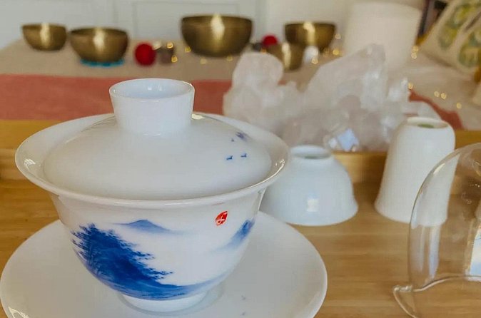 Traditional Tea Ceremony with Tibetan Sound Healing - Lilly’s teaching gives the hour its shape