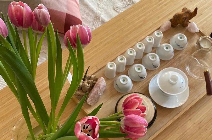 Traditional Tea Ceremony with Tibetan Sound Healing - Why the private format matters
