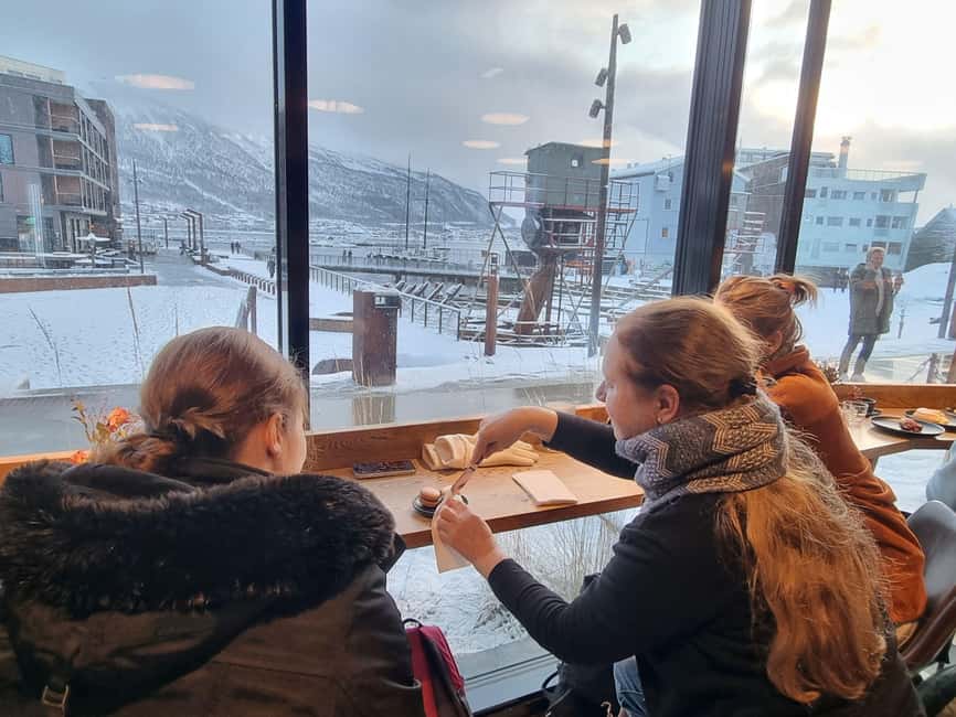Tromsø Sweet Temptations Tour: Afternoon Tea & Other Sweets - City stories beyond Roald Amundsen