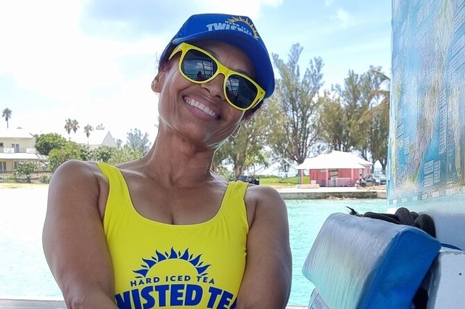 Twisted Tea Pontoon Party Boat in beautiful Bermuda - Key things to know before you book