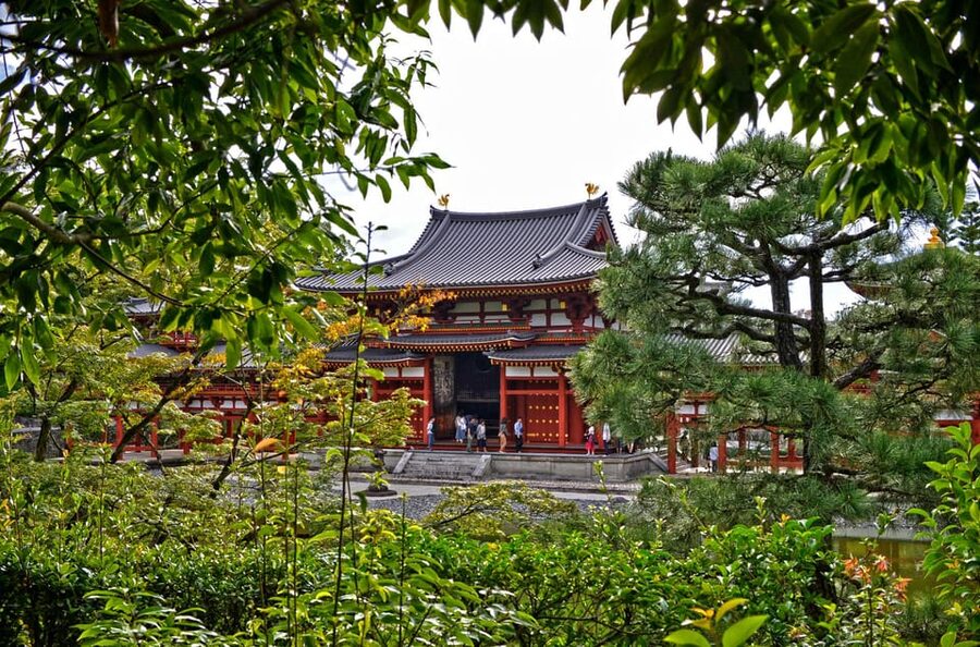 Uji: UNESCO Heritage & Tea Ceremony Walking Tour - Bridges and river views add breathing room