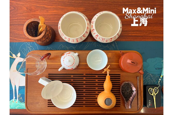 Unlock Chinese Tea: Culture, Science, Tasting & Hands-on Brewing - Max’s teaching style and the small-group advantage