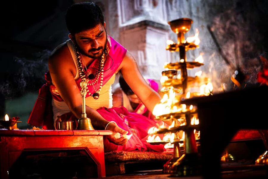 Varanasi: Sunrise Boat Ride with Masala Tea - Arti Ceremony - Why a sunrise boat ride fits Varanasi