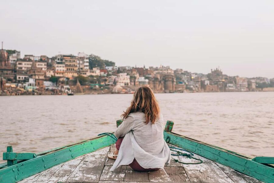 Varanasi: Sunrise Boat Ride with Masala Tea - Arti Ceremony - Returning toward Assi Ghat on foot and by tuk-tuk