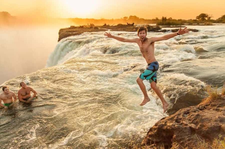 Victoria Falls: Devil's Pool High Tea - What the $245 price really buys you
