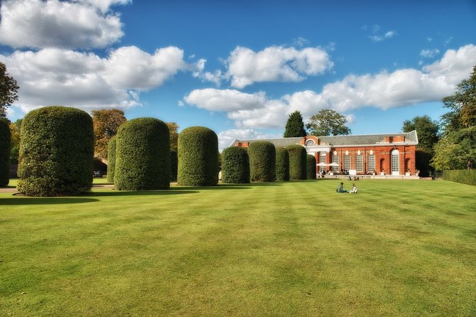 VIP Kensington Palace Gardens Tour & Royal Tea Crown Experience - Princess Diana, Queen Victoria, and modern royal stories