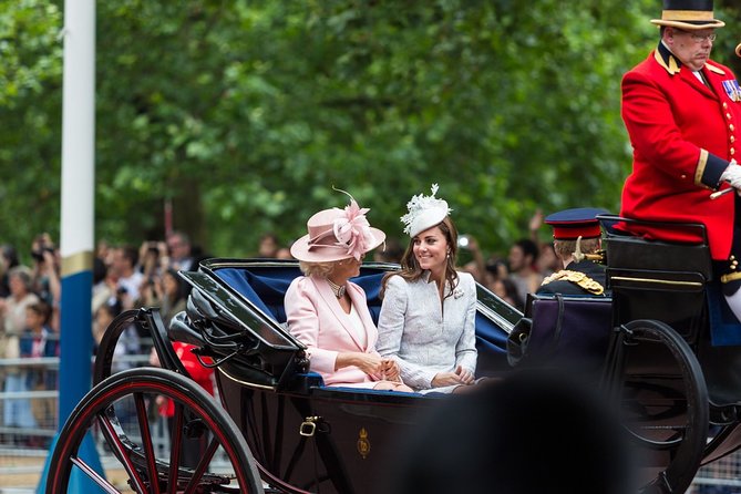 VIP Kensington Palace Gardens Tour & Royal Tea Crown Experience - How the timing works