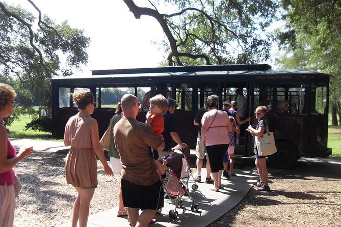 Wine Sippin'-Tea Drinkin'-Tree Huggin' Lowcountry Sightseeing - Timing, weather, and planning tips