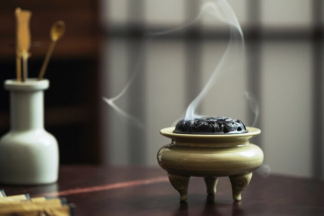 Xi'an Calligraphy & Tea Ceremony - Dive into Ink & Brush Artistry - The guide makes the difference