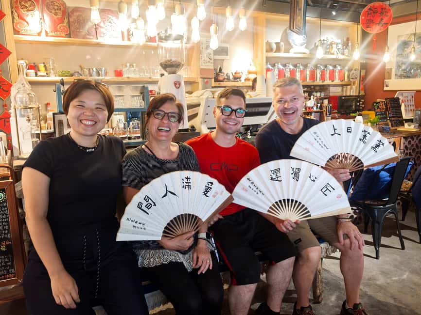 Xi'an Chinese Calligraphy Workshop: Ink Art & Tea Tasting - Beginning with tea, tools, and cultural context