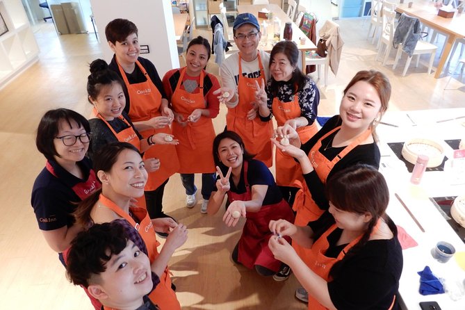 Xiao Long Bao & Boba Tea Cooking Class in Taipei - Vegetarian and family considerations