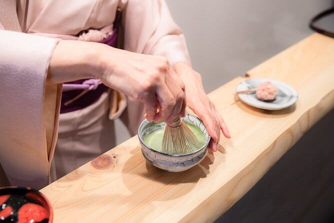 Zen Garden Making and Matcha Tasting in Handmade Pottery Shop - Creating your own small Zen garden